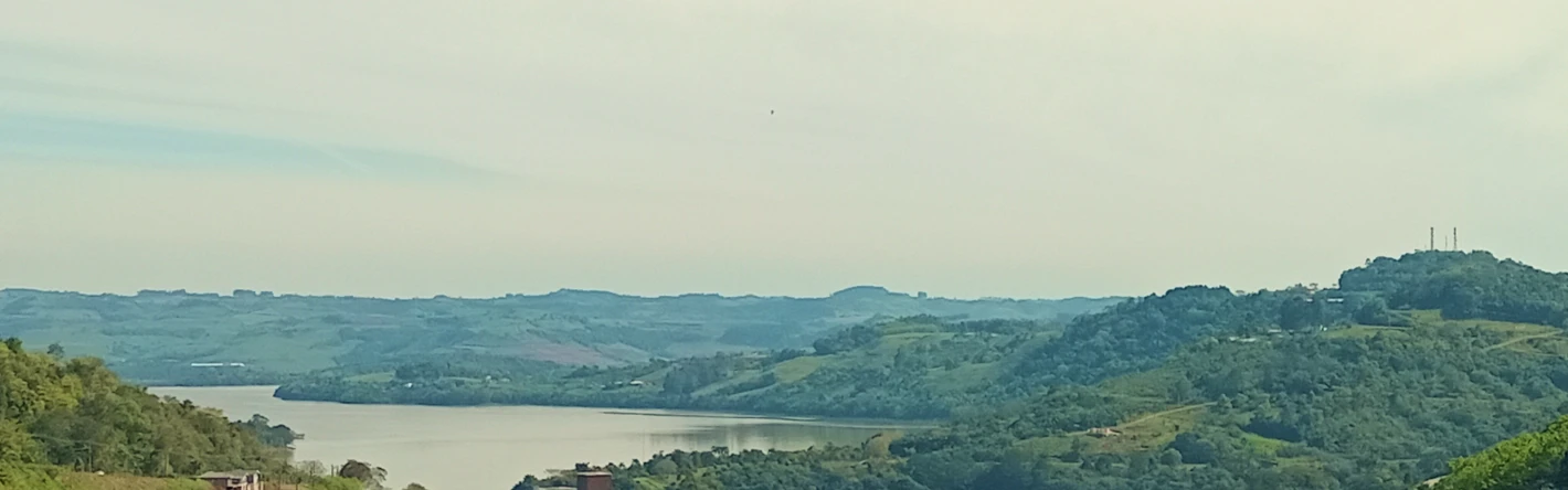 A sua casa pode ter esta linda vista... Venha conferir esta oportunidade exclusiva